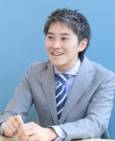 岡本 偉雄